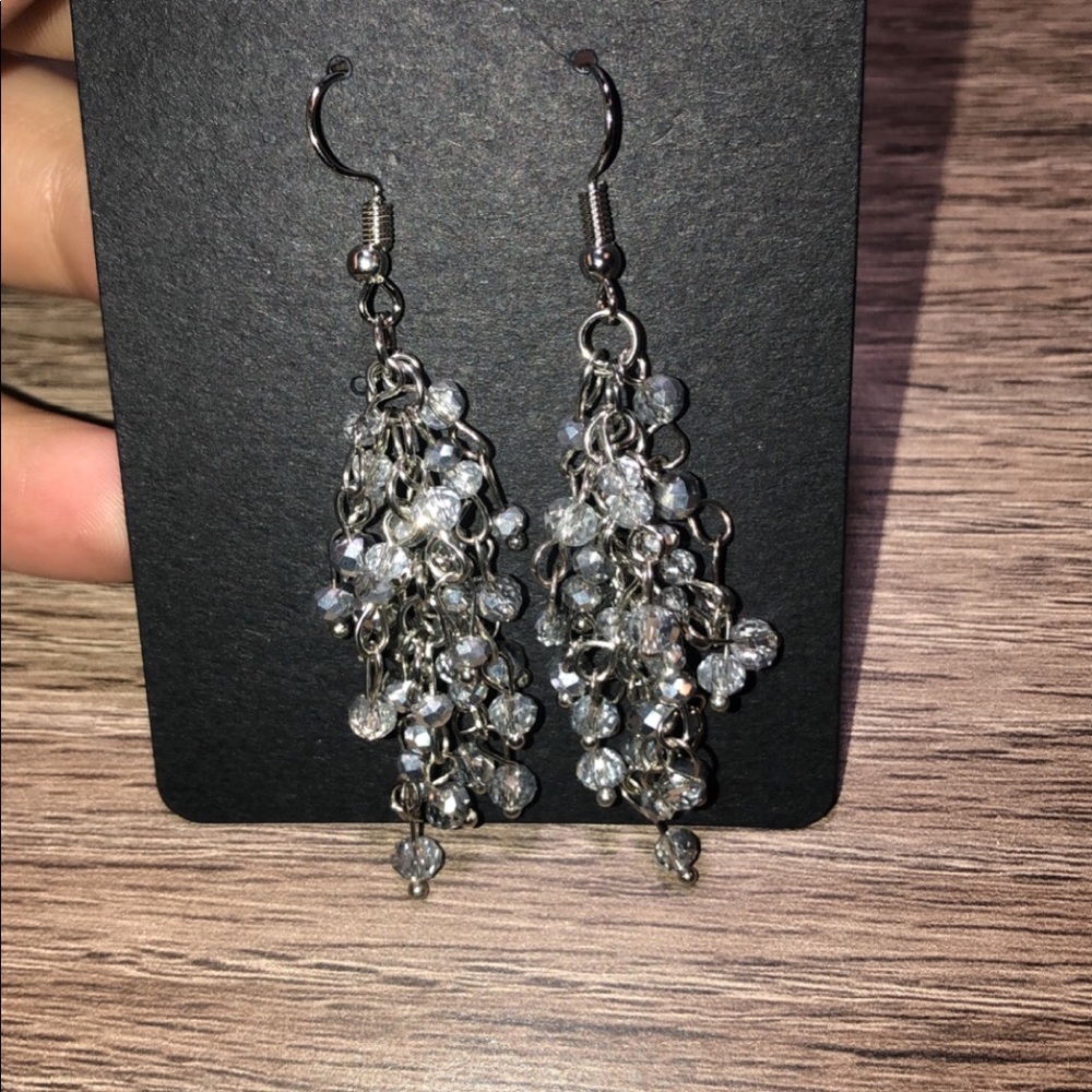 Gray acrylic bead necklace and TWO ssts of earring
